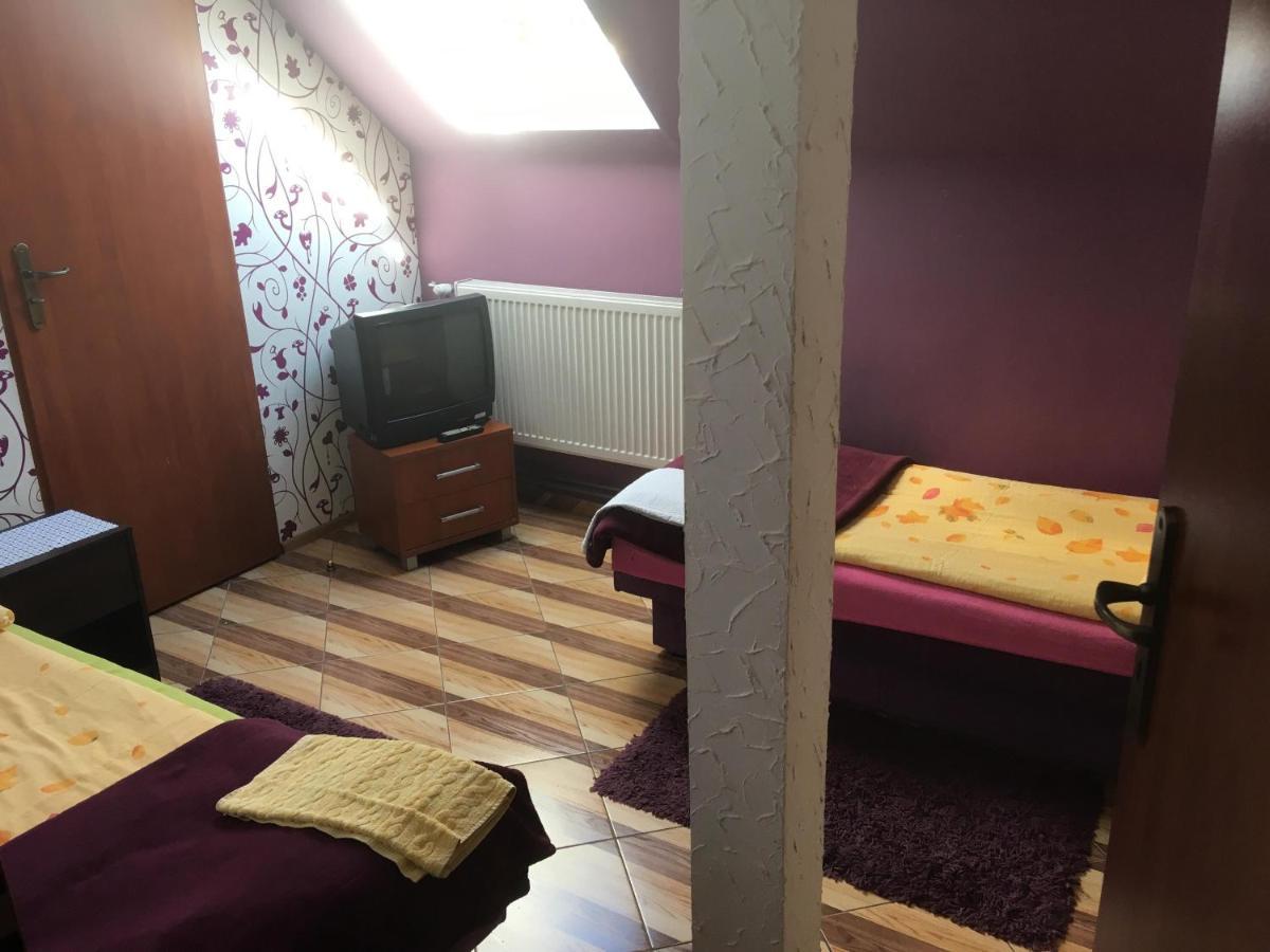 코잘린 Restauracja Lania B&B 외부 사진